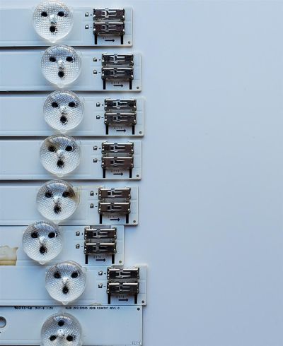 KIT DE LED´S PARA TV SAMSUNG (14 PZ) / NUMERO DE PARTE 2011SVS55 / SLED 2011SVS55 3228 RIGHT07 REV1.0 / PANEL DE550CGM-C1 / MODELO 55EH6050FXZA CH01 - Imagen 4